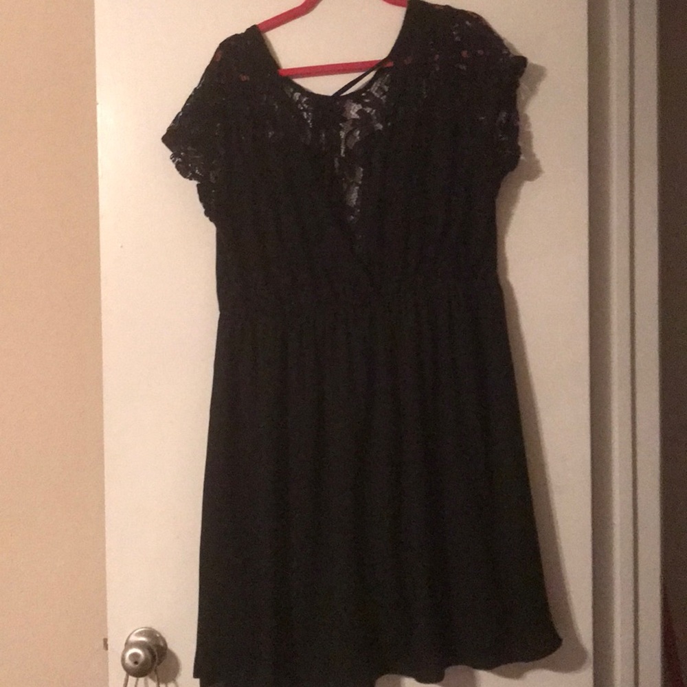 Forever 21 Black Lace Dress - Picture 4 of 7